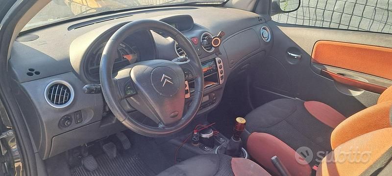 Usata Citroën C2 VTR Sport 68 CV (50 kW) 2005 Nero Utilitaria