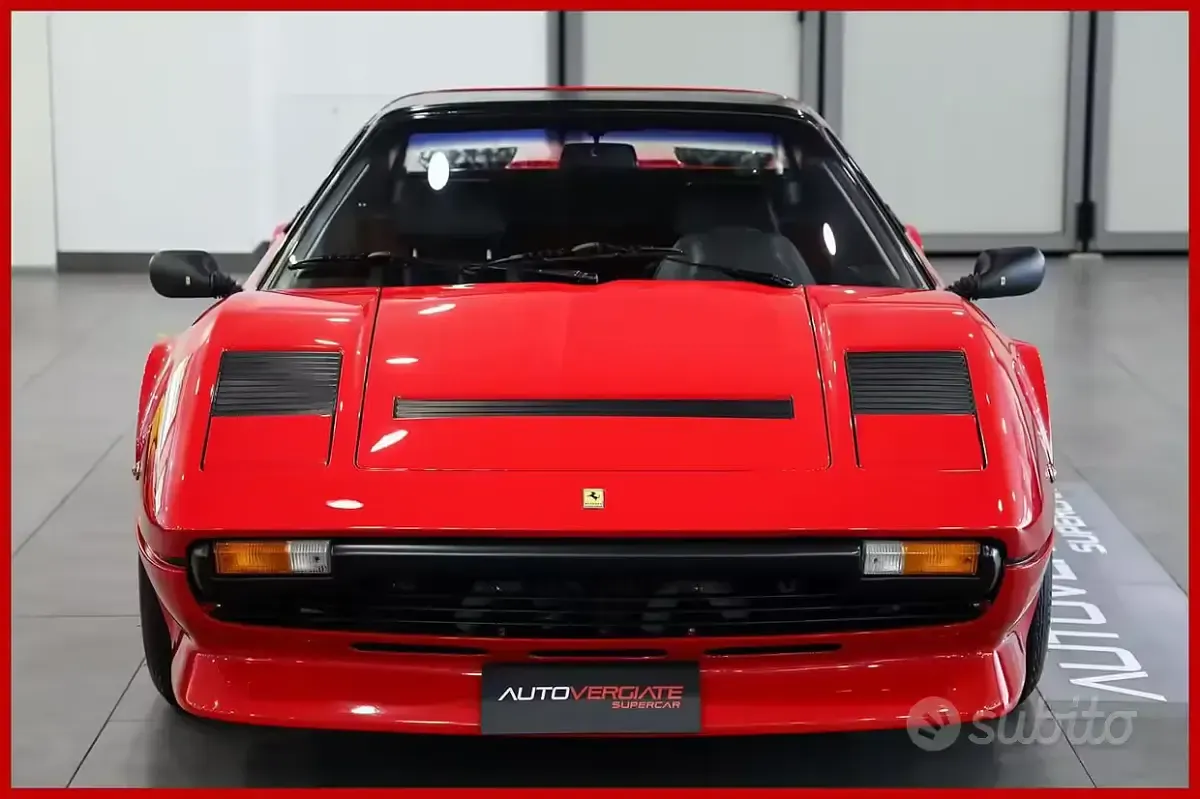 Usata Ferrari 208 155 CV (114 kW) 1981 Rosso Coupé
