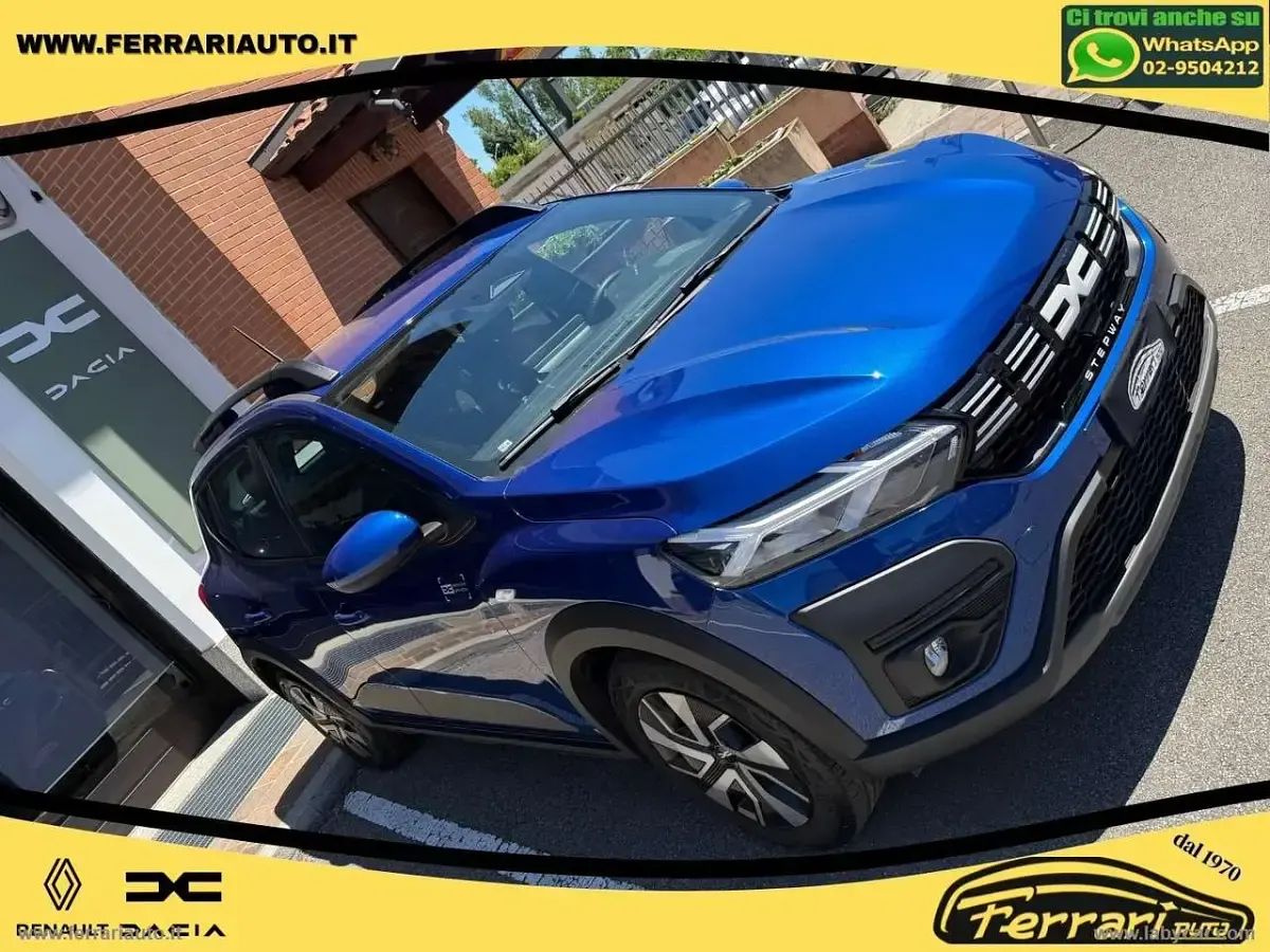 Usata Dacia Sandero Expression 101 CV (74 kW) 2025 Blu iron Berlina