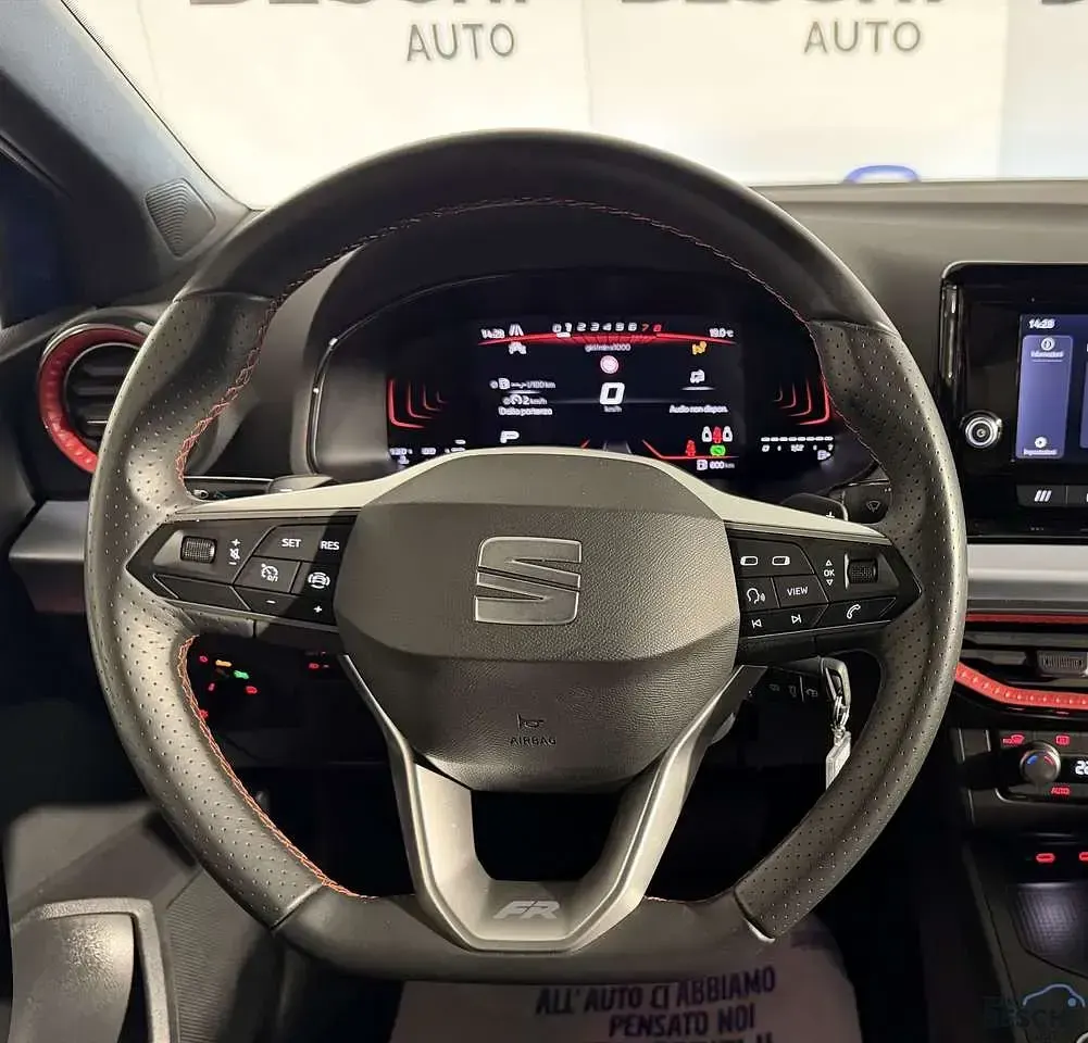 Usata Seat Ibiza FR 116 CV (85 kW) 2025 Blu/azzurro Utilitaria