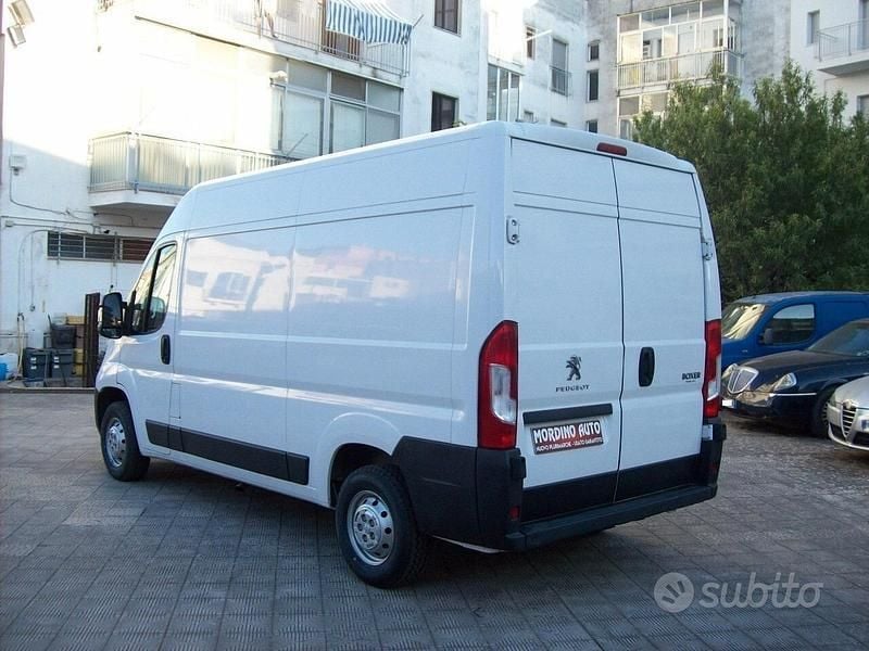 Usata Peugeot Boxer 140 CV (102 kW) 2021 Bianco Furgone
