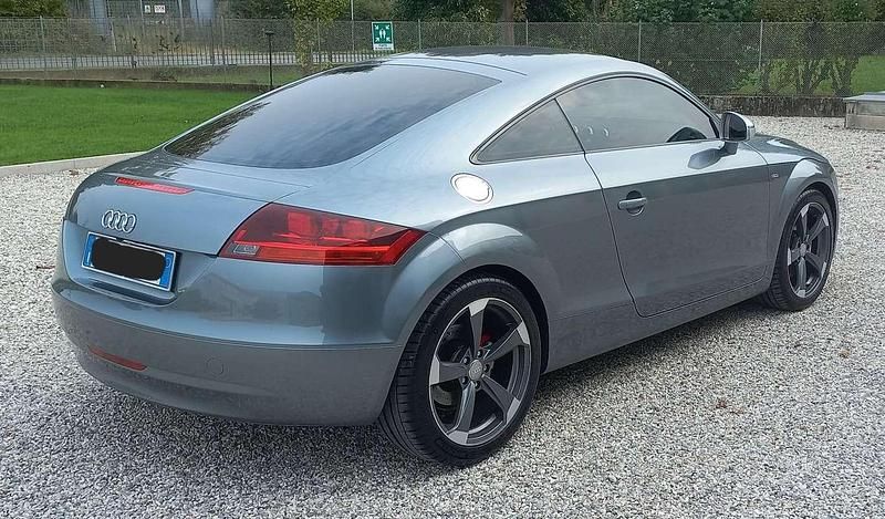 Usata Audi TT Ambiente 200 CV (147 kW) 2006 Coupé