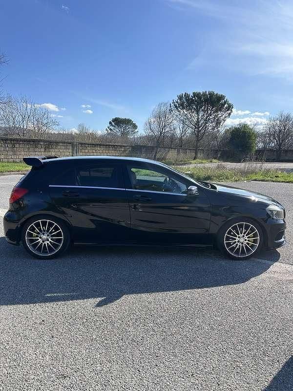 Usata Mercedes A180 AMG line 109 CV (80 kW) 2013 Berlina