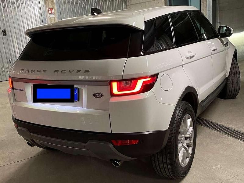 Usata Land Rover Range Rover evoque SE 150 CV (110 kW) 2018 Bianco SUV