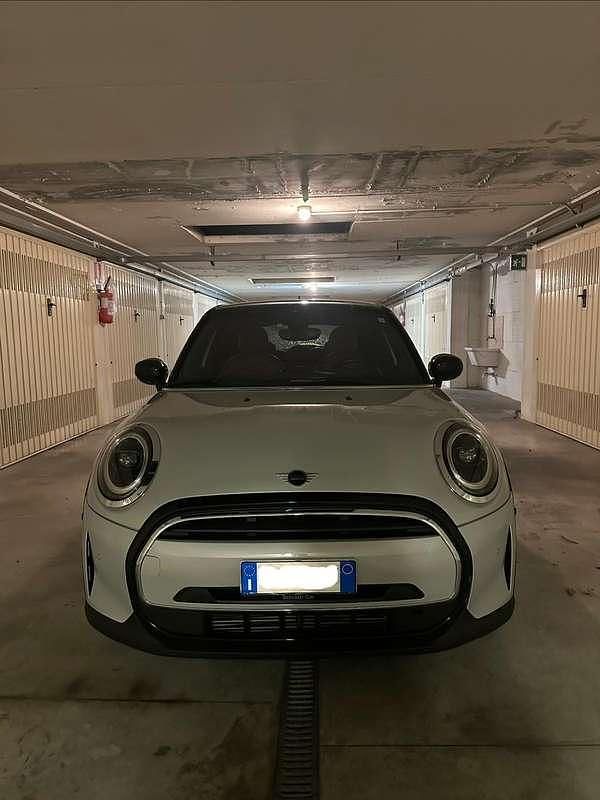 Usata Mini Cooper Business 136 CV (100 kW) 2022 Bianco Utilitaria