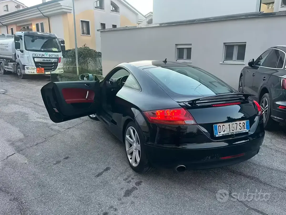 Usata Audi TT 250 CV (183 kW) 2007 Coupé