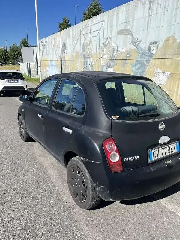 Usata Nissan Micra Visia 65 CV (47 kW) 2005 Berlina