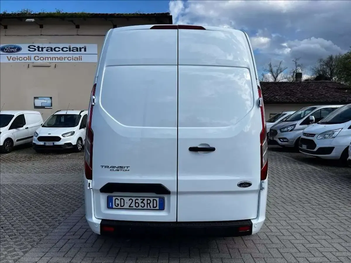 Usata Ford Transit Custom Trend 131 CV (96 kW) 2020 Bianco pastello Furgone