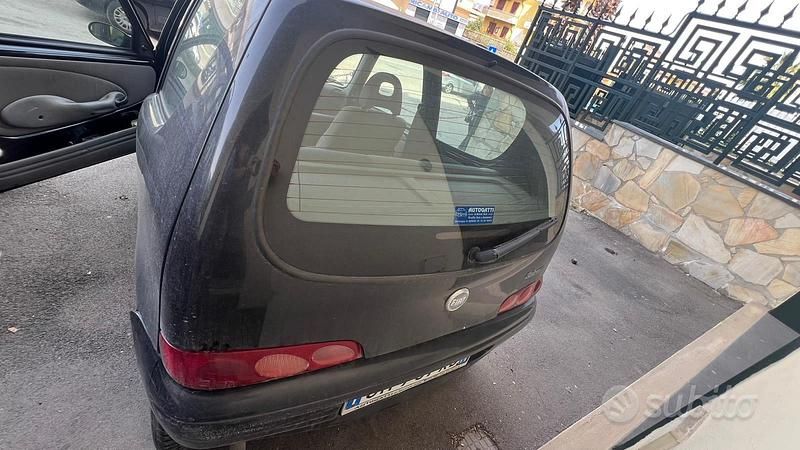 Usata Fiat 600 2004 Nero Utilitaria
