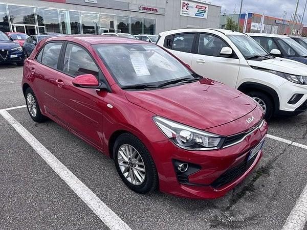 Usata Kia Rio 99 CV (72 kW) 2022 Rosso Utilitaria