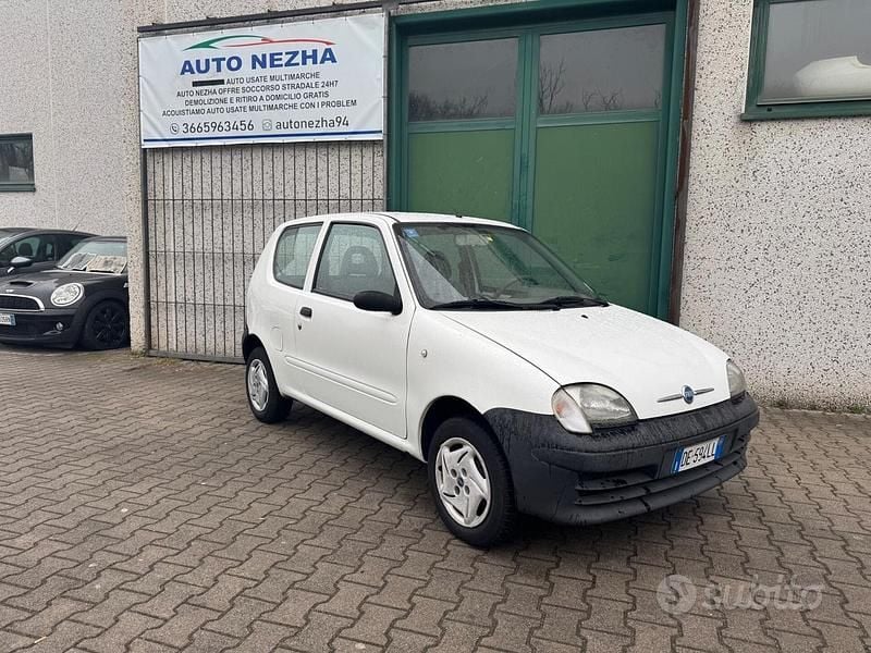 Usata Fiat 600 Anniversary 54 CV (39 kW) 2006 Bianco Utilitaria