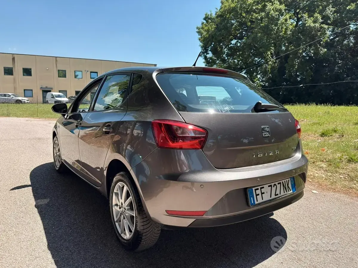 Usata Seat Ibiza 75 CV (55 kW) 2016 Berlina
