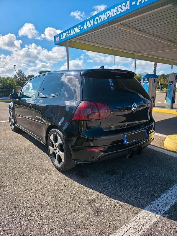 Usata VW Golf VI GTI 270 CV (198 kW) 2008 Utilitaria