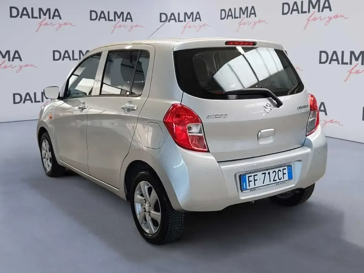 Usata Suzuki Celerio 68 CV (50 kW) 2016 Argento Utilitaria