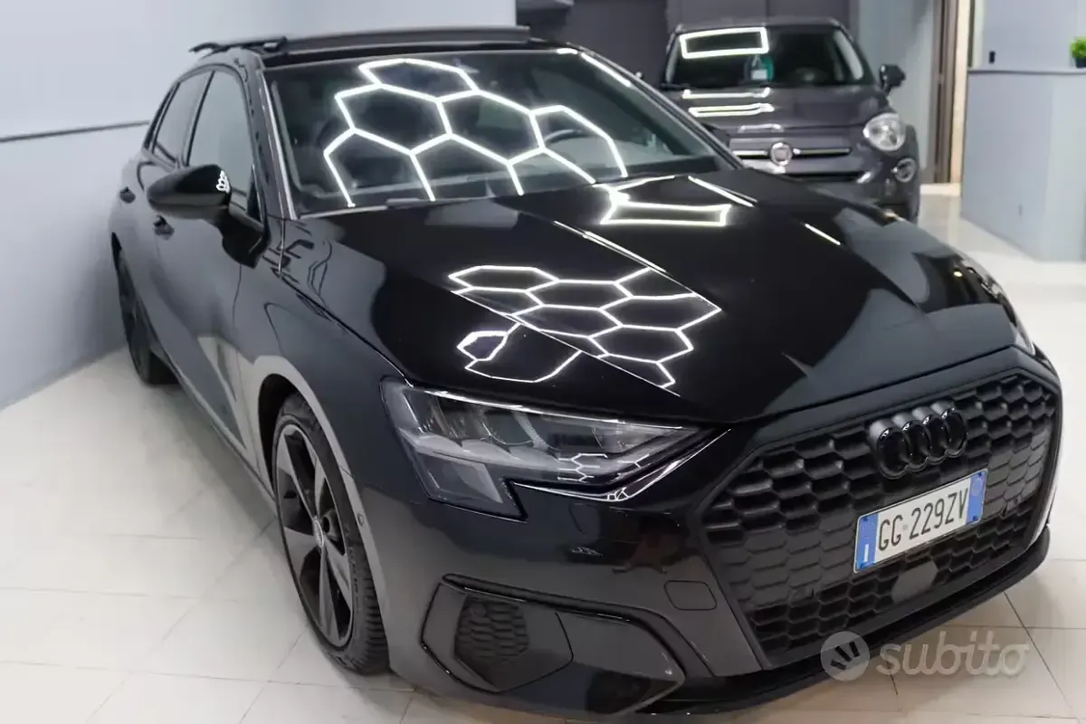 Usata Audi A3 Black Edition 116 CV (85 kW) 2021 Nero Berlina