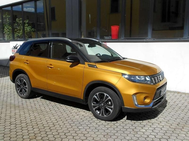 Usata Suzuki Vitara 102 CV (75 kW) 2023 Giallo tibet SUV
