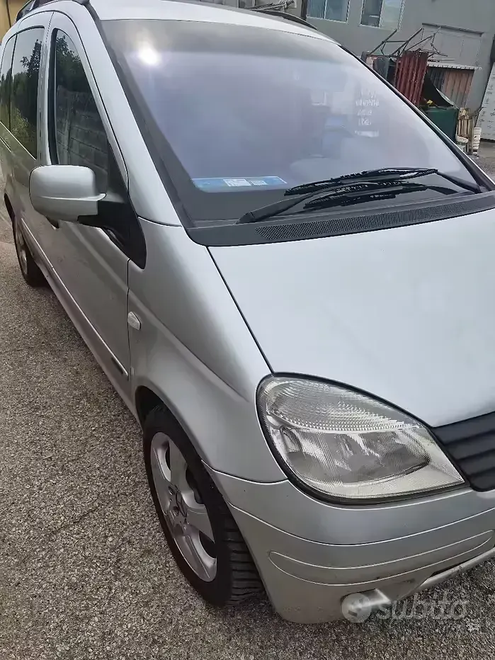 Usata Mercedes Vaneo 91 CV (66 kW) 2003 Monovolume