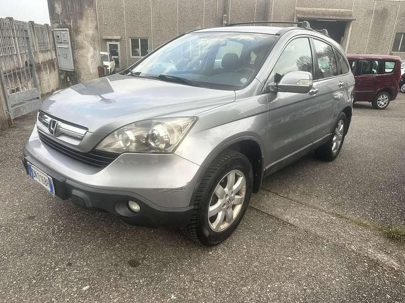 Usata Honda CR-V LS 150 CV (110 kW) 2007 Argento SUV