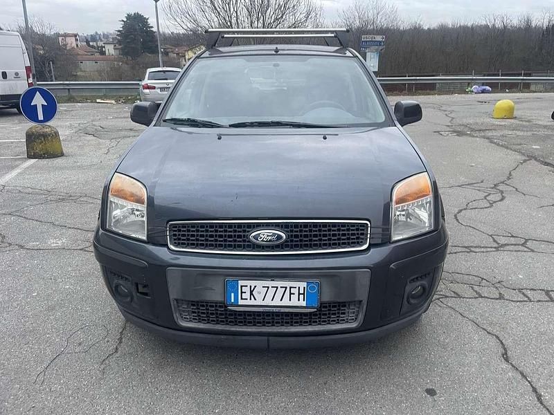 Usata Ford Fusion 80 CV (58 kW) 2010 Other Utilitaria