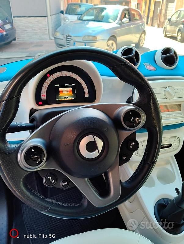 Usata Smart ForFour 71 CV (52 kW) 2016 Blu Utilitaria