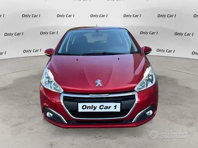Usata Peugeot 208 Active 83 CV (61 kW) 2018 Rosso Utilitaria