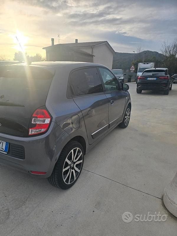 Usata Renault Twingo SE 71 CV (52 kW) 2016 Grigio Utilitaria