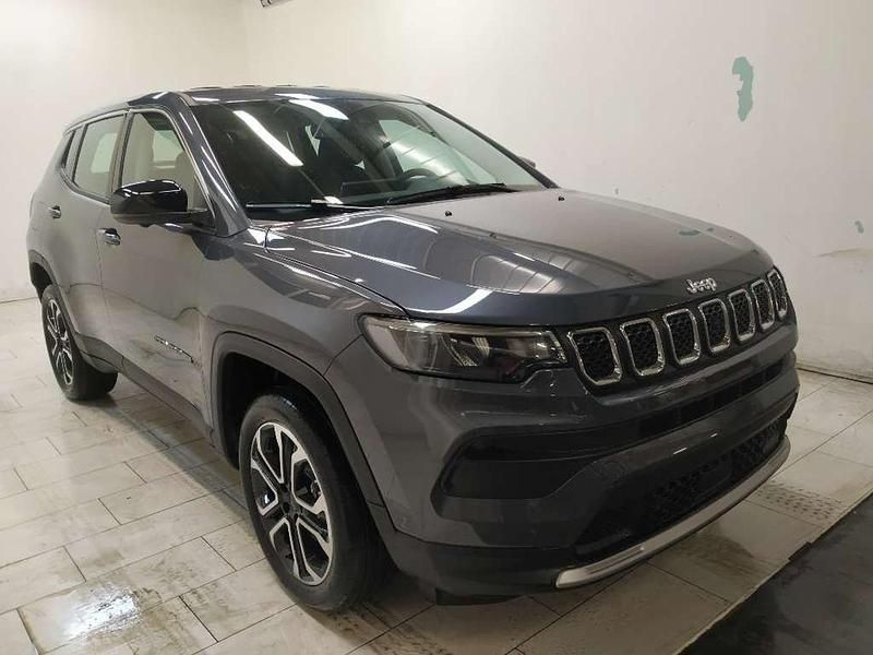 Nuova Jeep Compass Altitude 131 CV (96 kW) 2025 Grigio SUV