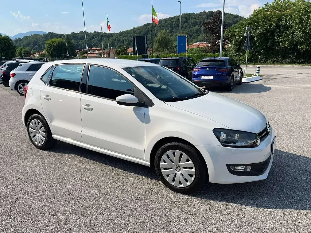 Usata VW Polo Comfortline 69 CV (50 kW) 2012 Bianco Utilitaria