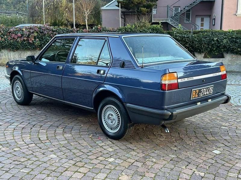 Usata Alfa Romeo Giulietta 109 CV (80 kW) 1979 Berlina