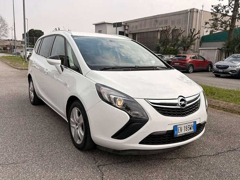 Occasion Opel Zafira Tourer Cosmo 150 ch (110 kW) 2014 Blanc Monospace