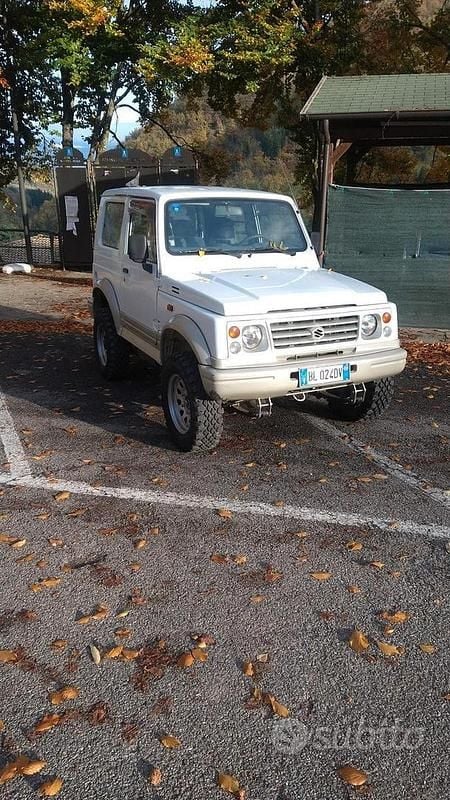 Usata Suzuki Samurai 69 CV (50 kW) 2000 SUV