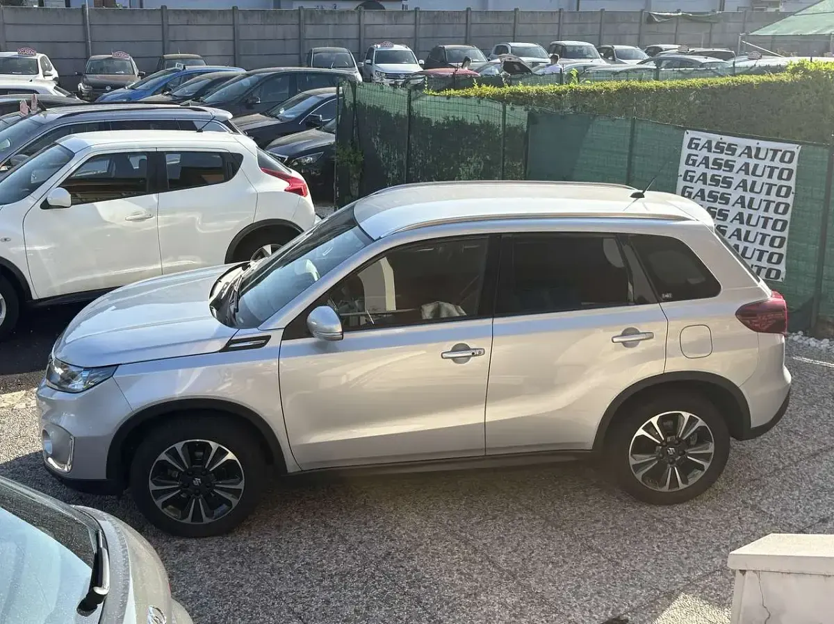 Brugt Suzuki Vitara 140 HK (102 kW) 2019 Sølv SUV
