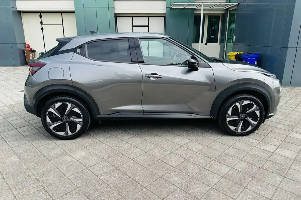 Usata Nissan Juke N-Connecta 94 CV (69 kW) 2025 Grigio SUV