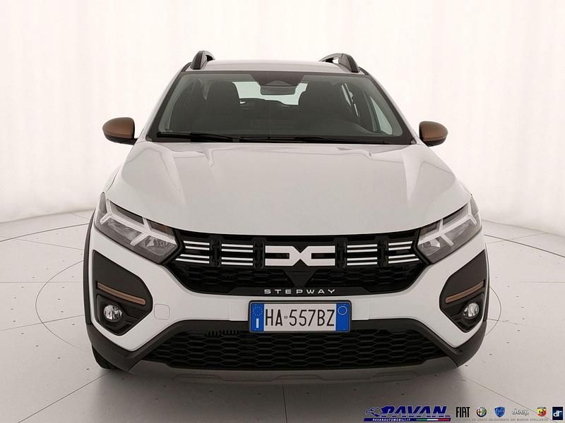 Usata Dacia Sandero Extreme 101 CV (74 kW) 2025 Bianco Utilitaria