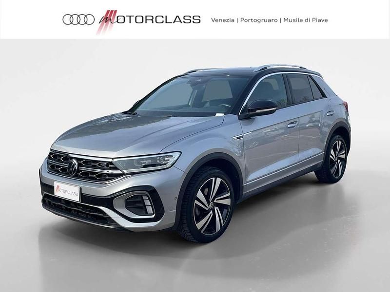 Usata VW T-Roc R-line 116 CV (85 kW) 2023 Argento metallizzato SUV