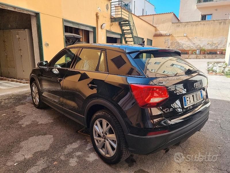 Usata Audi Q2 Business 116 CV (85 kW) 2019 Nero SUV