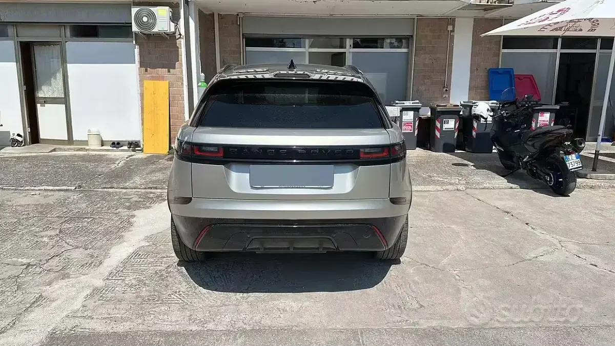 Usata Land Rover Range Rover Velar 250 CV (183 kW) 2017 Bluazzurro SUV