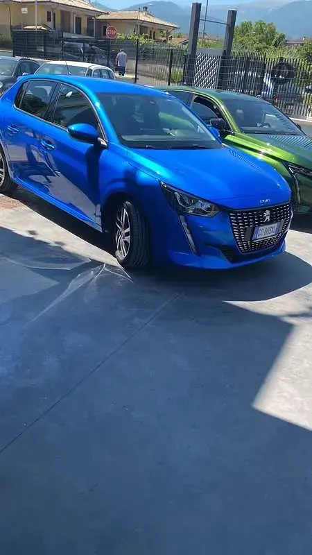Usata Peugeot 208 Allure 101 CV (74 kW) 2021 Utilitaria
