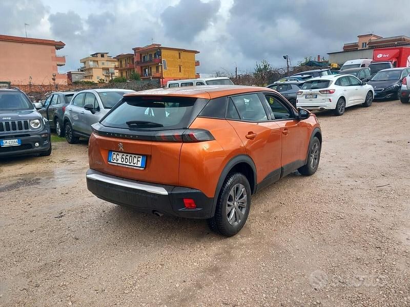 Gebraucht Peugeot 2008 Active 155 PS (114 kW) 2021 Braun SUV