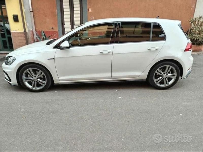 Usata VW Golf VII R-line 115 CV (84 kW) 2019 Bianco Berlina