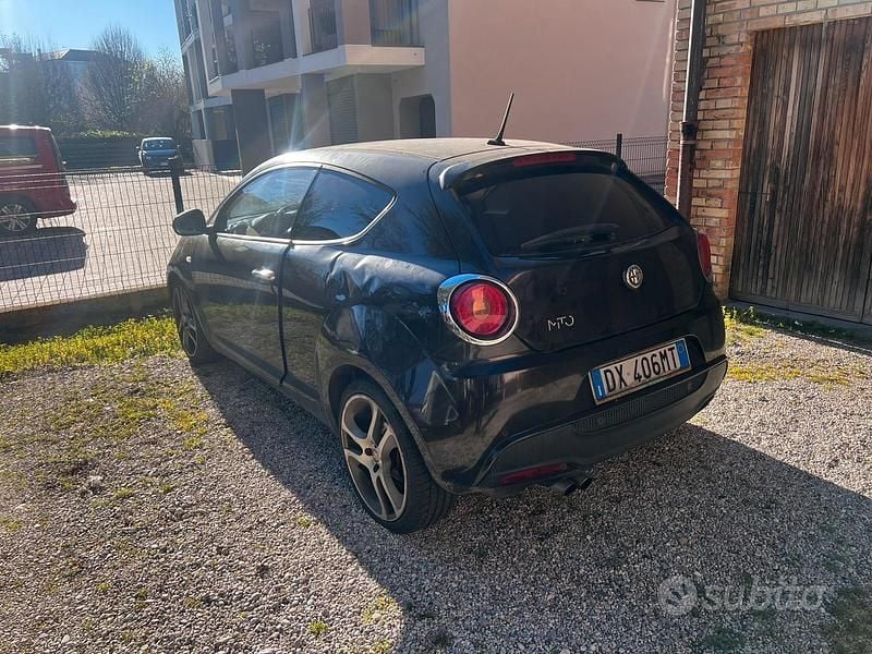 Gebraucht Alfa Romeo MiTo 155 PS (114 kW) 2008 Schwarz Kleinwagen