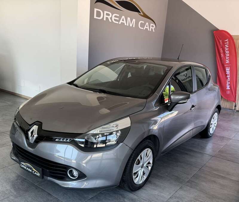 Other Usata 2015 Renault Clio IV Life Tre volumi | 7900 € (Buon prezzo) - Immagine 1/4
