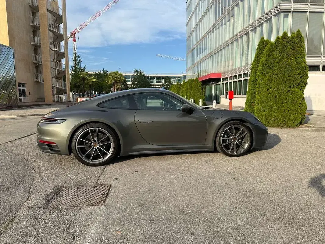 Usata Porsche 911 Carrera S 450 CV (330 kW) 2023 Grigio Coupé