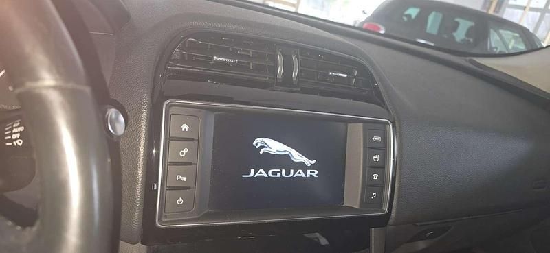 Usata Jaguar F-Pace Portfolio 179 CV (131 kW) 2017 SUV