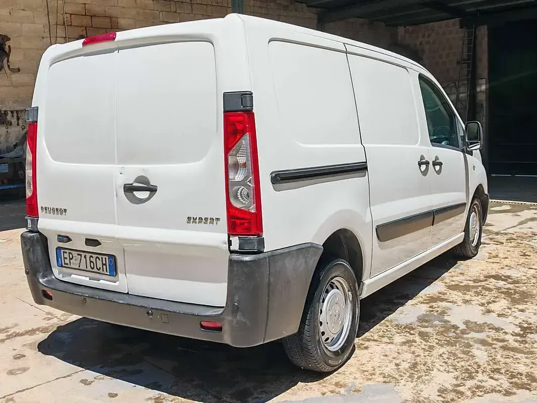 Usata Peugeot Expert 90 CV (66 kW) 2013 Bianco Furgone