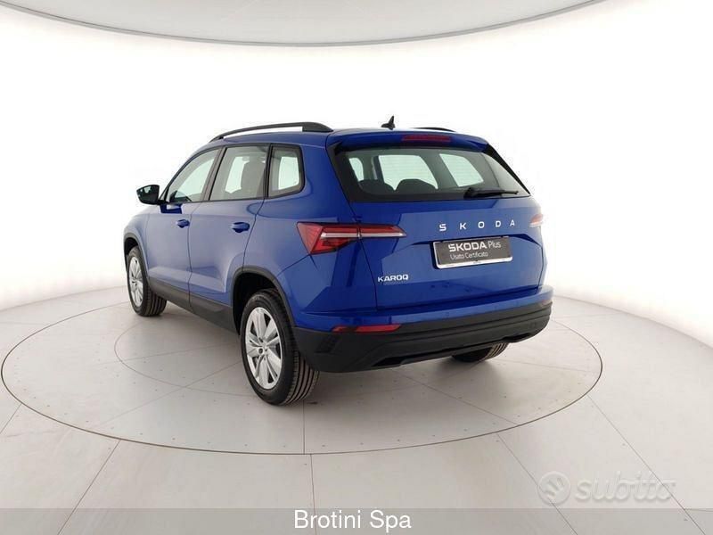Nuova Skoda Karoq Selection 116 CV (85 kW) 2025 Blu metallizzato SUV