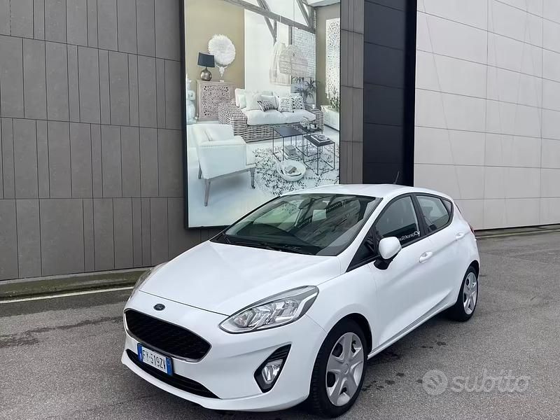 Usata Ford Fiesta ST-Line 86 CV (63 kW) 2020 Bianco Utilitaria