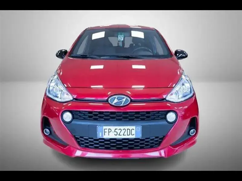Usata Hyundai i10 Style 67 CV (49 kW) 2018 Grigio chiaro Utilitaria