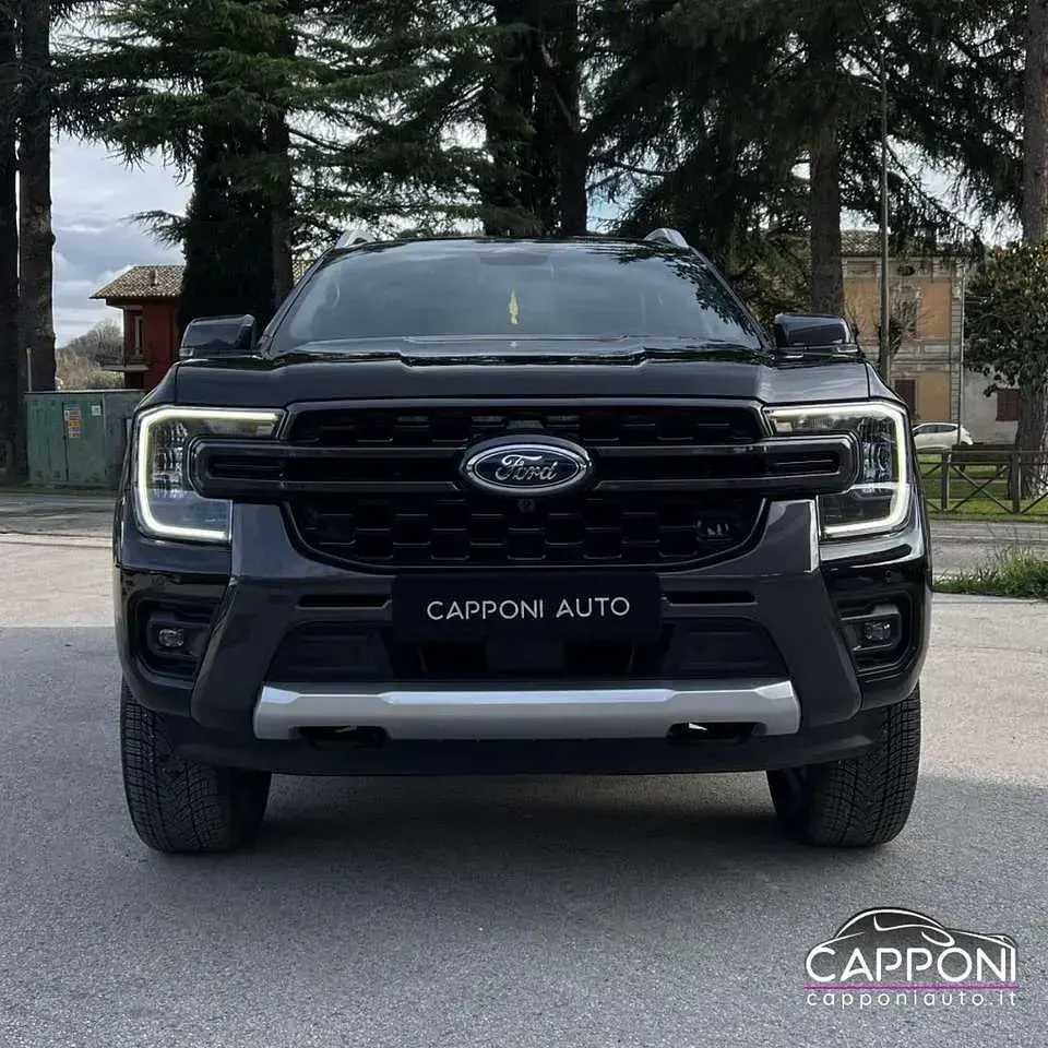 Usata Ford Ranger Wildtrack 240 CV (176 kW) 2023 Nero Pick-up