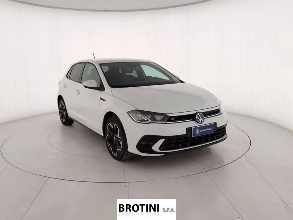 Usata VW Polo R-line Plus 95 CV (69 kW) 2025 Bianco pastello Utilitaria